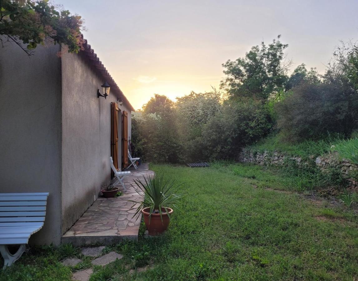 Maison Dans La Provence Verte Котиньяк Экстерьер фото