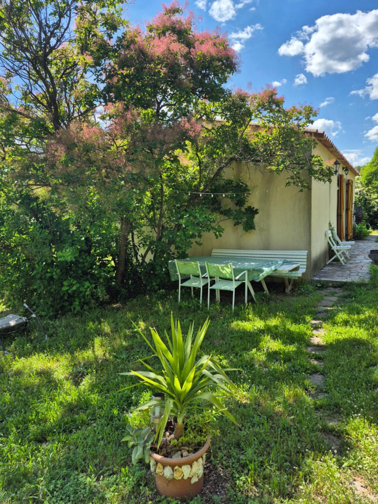 Maison Dans La Provence Verte Котиньяк Экстерьер фото